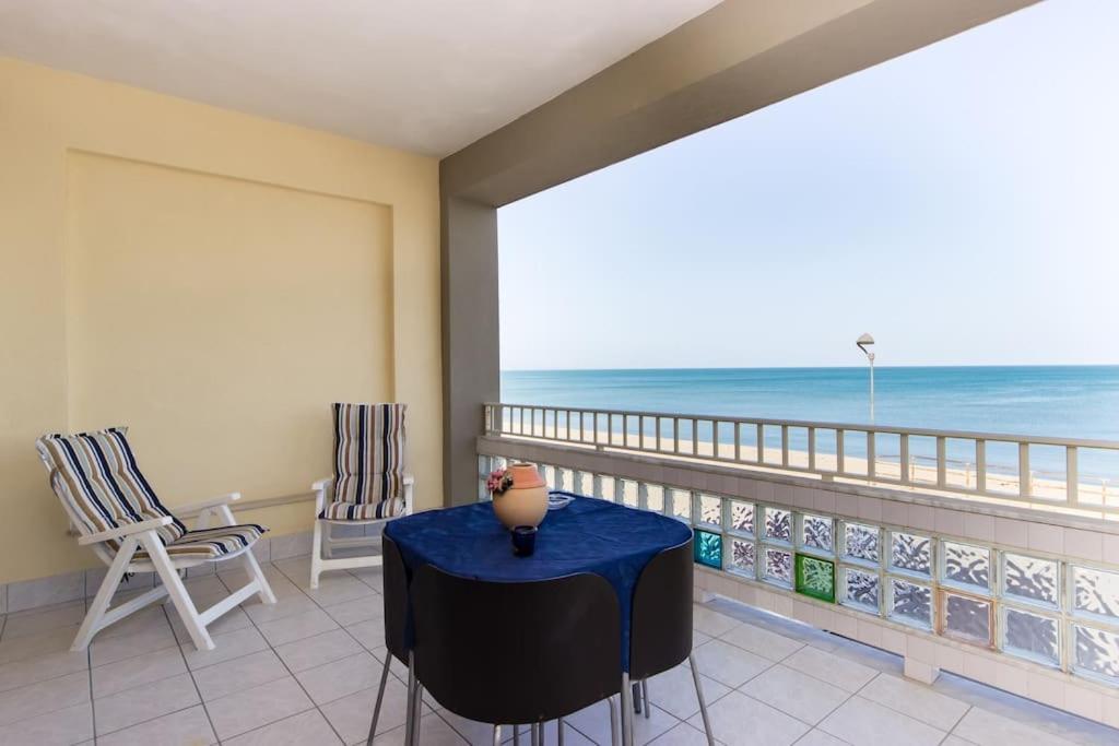 Вилла La Casa Sul Mare Аньоне-Баньи Экстерьер фото